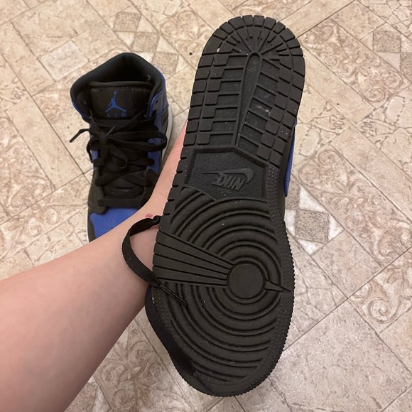 air jordan one big kids - Picture 3 of 6